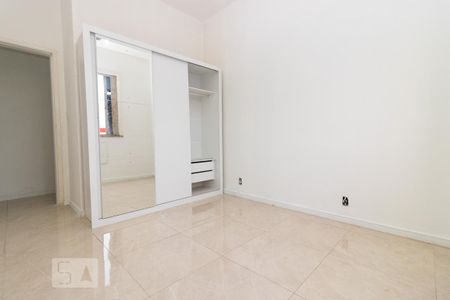 Apartamento para alugar com 149m², 3 quartos e 1 vaga Apartamento para alugar com 149m², 3 quartos e 1 vagaQuarto 2