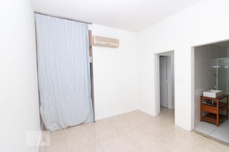 Apartamento para alugar com 149m², 3 quartos e 1 vaga Apartamento para alugar com 149m², 3 quartos e 1 vagaSuíte