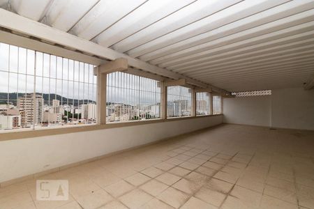 Apartamento para alugar com 149m², 3 quartos e 1 vaga Apartamento para alugar com 149m², 3 quartos e 1 vagaPlay