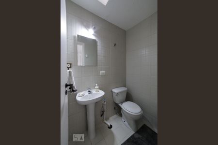 Apartamento à venda com 120m², 2 quartos e 2 vagas Apartamento à venda com 120m², 2 quartos e 2 vagasLavabo