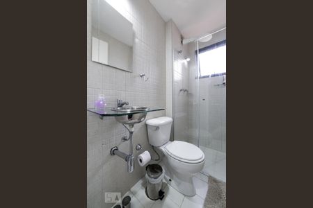 Apartamento à venda com 120m², 2 quartos e 2 vagas Apartamento à venda com 120m², 2 quartos e 2 vagasBanheiro