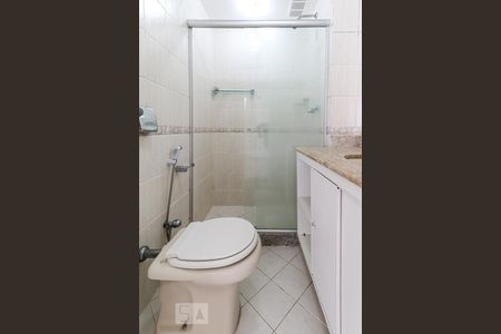 Apartamento à venda com 87m², 2 quartos e 1 vagaBanheiro 2