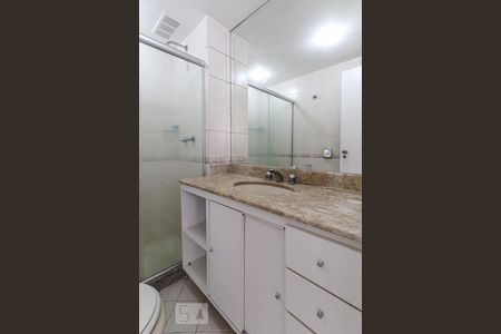 Apartamento à venda com 87m², 2 quartos e 1 vagaBanheiro 2