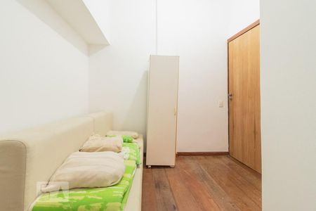 Apartamento à venda com 300m², 3 quartos e 1 vagaDependência