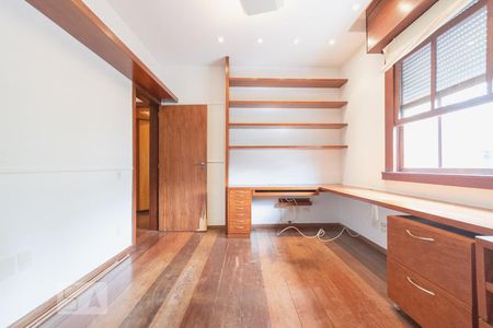 Apartamento à venda com 300m², 3 quartos e 1 vagaQuarto 2