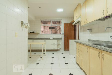 Apartamento à venda com 300m², 3 quartos e 1 vagaCozinha