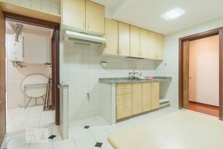 Apartamento à venda com 300m², 3 quartos e 1 vagaCozinha