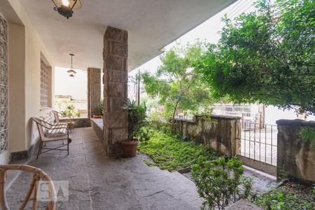 Apartamento à venda com 300m², 3 quartos e 1 vagaVaranda