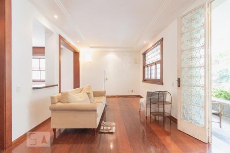 Apartamento à venda com 300m², 3 quartos e 1 vagaSala