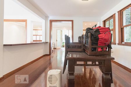 Apartamento à venda com 300m², 3 quartos e 1 vagaSala