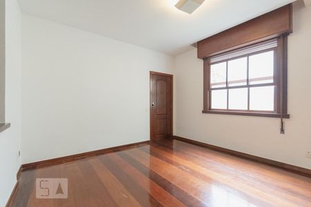 Sala de apartamento à venda com 3 quartos, 300m² em Cosme Velho, Rio de Janeiro