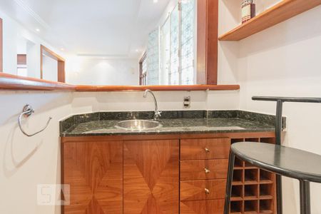 Apartamento à venda com 300m², 3 quartos e 1 vagaSala