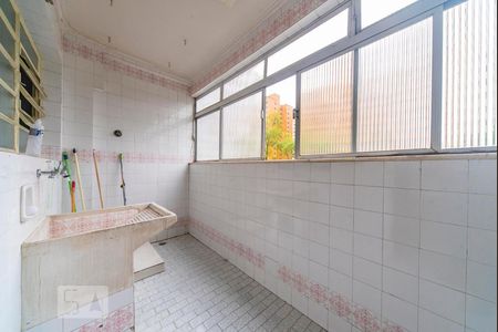 Apartamento à venda com 86m², 2 quartos e 1 vagaÁrea de Serviço