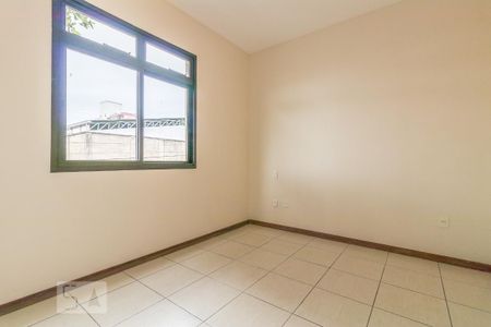 Apartamento para alugar com 100m², 2 quartos e 1 vaga Apartamento para alugar com 100m², 2 quartos e 1 vagaSuíte