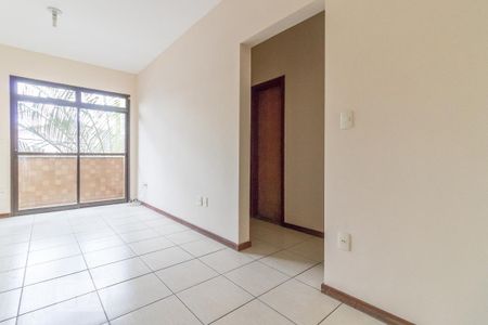 Sala de apartamento para alugar com 2 quartos, 100m² em Sagrada Família, Belo Horizonte