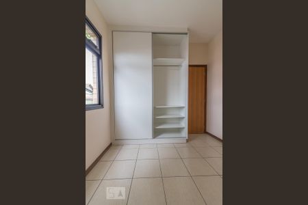 Apartamento para alugar com 100m², 2 quartos e 1 vaga Apartamento para alugar com 100m², 2 quartos e 1 vagaQuarto