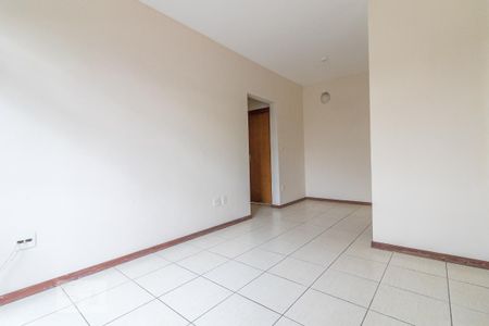 Sala de apartamento para alugar com 2 quartos, 100m² em Sagrada Família, Belo Horizonte