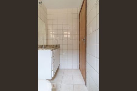 Apartamento para alugar com 100m², 2 quartos e 1 vaga Apartamento para alugar com 100m², 2 quartos e 1 vagaBanheiro da Suíte