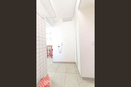 Apartamento à venda com 95m², 3 quartos e 2 vagas Apartamento à venda com 95m², 3 quartos e 2 vagasLavanderia