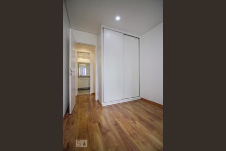 Quarto de apartamento para alugar com 3 quartos, 83m² em Vila Pompéia, São Paulo