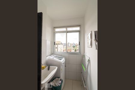 Apartamento para alugar com 55m², 2 quartos e 1 vagaÁrea de Serviço 