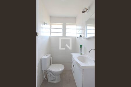 Banheiro de apartamento à venda com 1 quarto, 28m² em Bela Vista, São Paulo