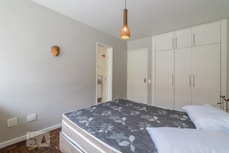 Apartamento para alugar com 117m², 3 quartos e 1 vagaSuite