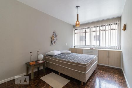 Apartamento para alugar com 117m², 3 quartos e 1 vagaSuite