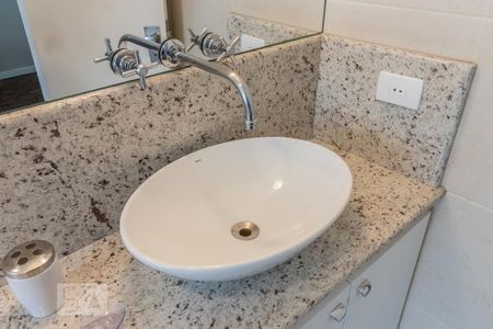 Apartamento para alugar com 117m², 3 quartos e 1 vagaBanheiro suite