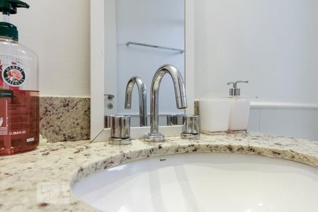 Apartamento para alugar com 190m², 3 quartos e 3 vagas Apartamento para alugar com 190m², 3 quartos e 3 vagasBanheiro Suíte 2