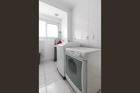 Apartamento para alugar com 190m², 3 quartos e 3 vagas Apartamento para alugar com 190m², 3 quartos e 3 vagasÁrea de Serviço