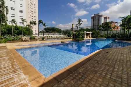 Apartamento para alugar com 190m², 3 quartos e 3 vagas Apartamento para alugar com 190m², 3 quartos e 3 vagasPiscina