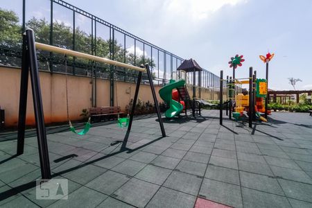 Apartamento para alugar com 190m², 3 quartos e 3 vagas Apartamento para alugar com 190m², 3 quartos e 3 vagasPlayground