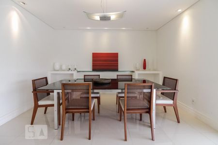 Sala de apartamento à venda com 3 quartos, 190m² em Rio Pequeno, São Paulo