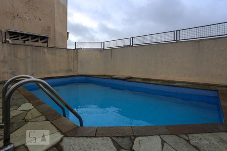 Apartamento para alugar com 40m², 1 quarto e 1 vaga Apartamento para alugar com 40m², 1 quarto e 1 vagaPiscina