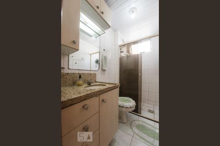 Banheiro de apartamento para alugar com 2 quartos, 69m² em Ipiranga, São José