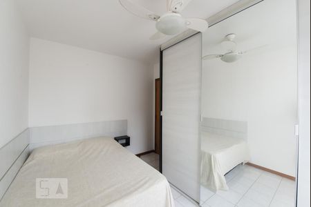 Quarto 1 de apartamento para alugar com 2 quartos, 69m² em Ipiranga, São José