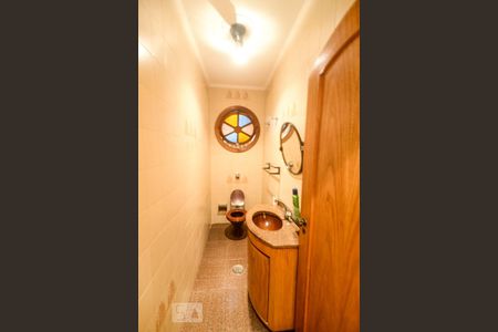 Casa à venda com 500m², 5 quartos e 6 vagasLavabo