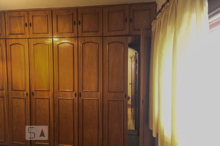 Casa à venda com 500m², 5 quartos e 6 vagasSuíte 1