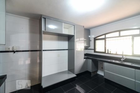 Casa à venda com 500m², 5 quartos e 6 vagasCozinha