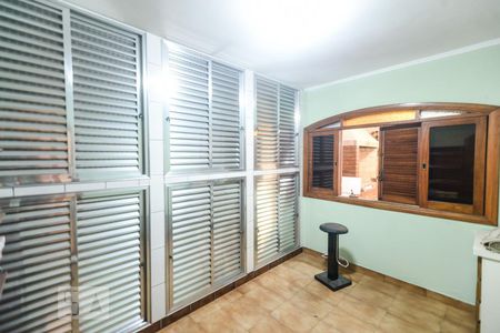 Casa à venda com 500m², 5 quartos e 6 vagasDispensa