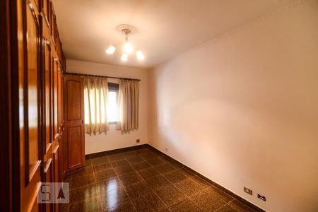 Casa à venda com 500m², 5 quartos e 6 vagasBanheiro