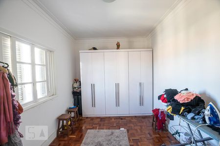 Casa para alugar com 140m², 3 quartos e 2 vagasQuarto