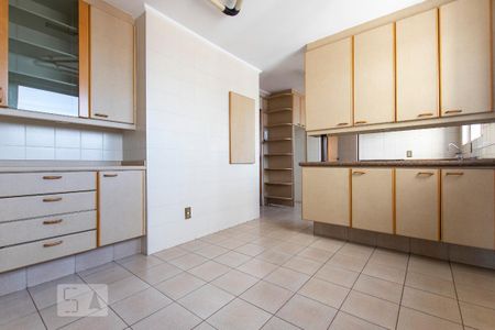 Apartamento à venda com 3 quartos, 170m² em Vila Boaventura, Jundiaí