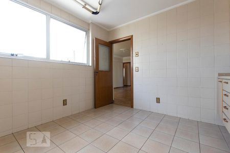 Apartamento à venda com 3 quartos, 170m² em Vila Boaventura, Jundiaí