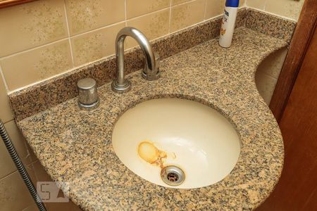 Apartamento à venda com 70m², 2 quartos e 1 vagaBanheiro