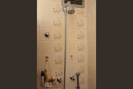 Apartamento à venda com 70m², 2 quartos e 1 vagaBanheiro Suíte