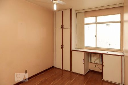 Apartamento à venda com 70m², 2 quartos e 1 vagaSuíte