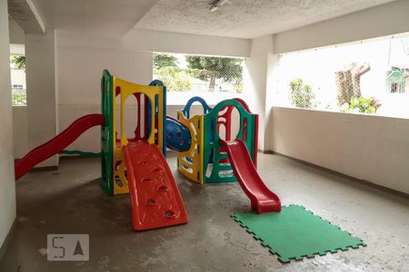 Apartamento à venda com 70m², 2 quartos e 1 vagaPlay