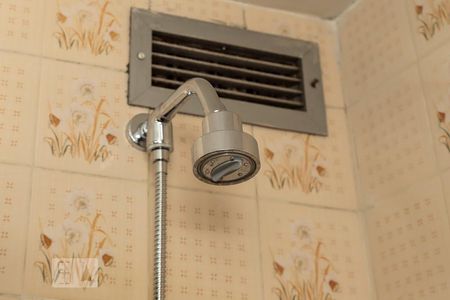 Apartamento à venda com 70m², 2 quartos e 1 vagaBanheiro Suíte